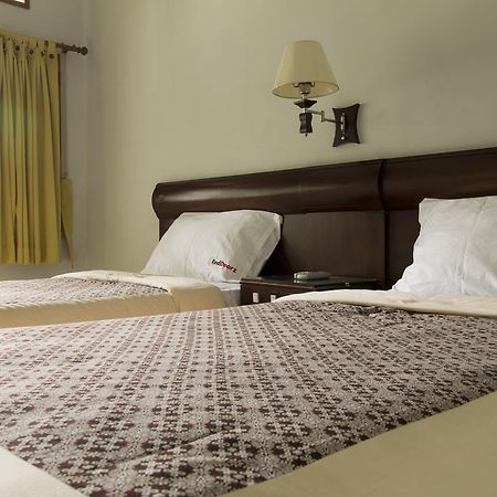 Reddoorz @ Setrasari Hotel Bandung Kamer foto
