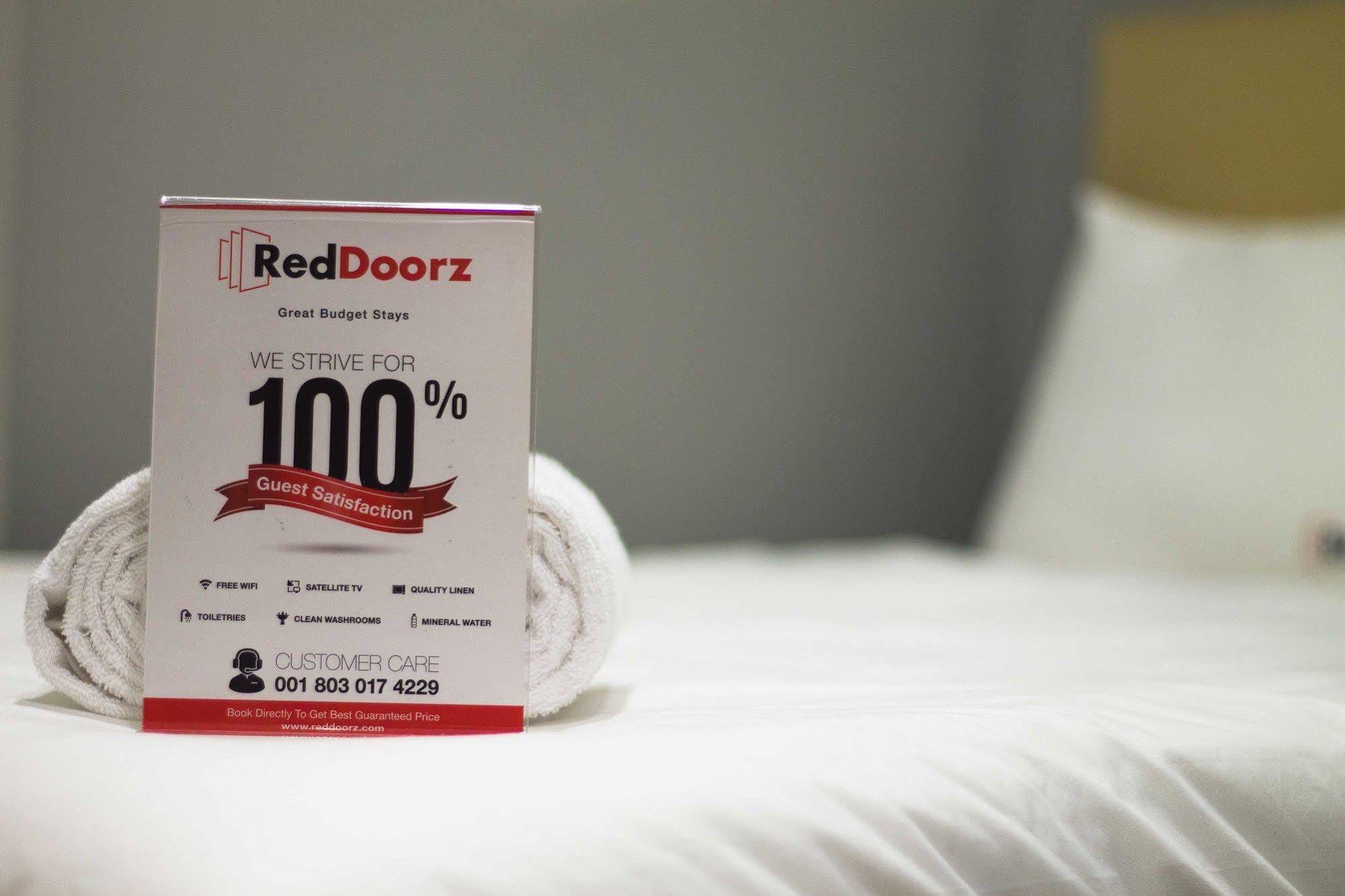 Reddoorz @ Setrasari Hotel Bandung Buitenkant foto